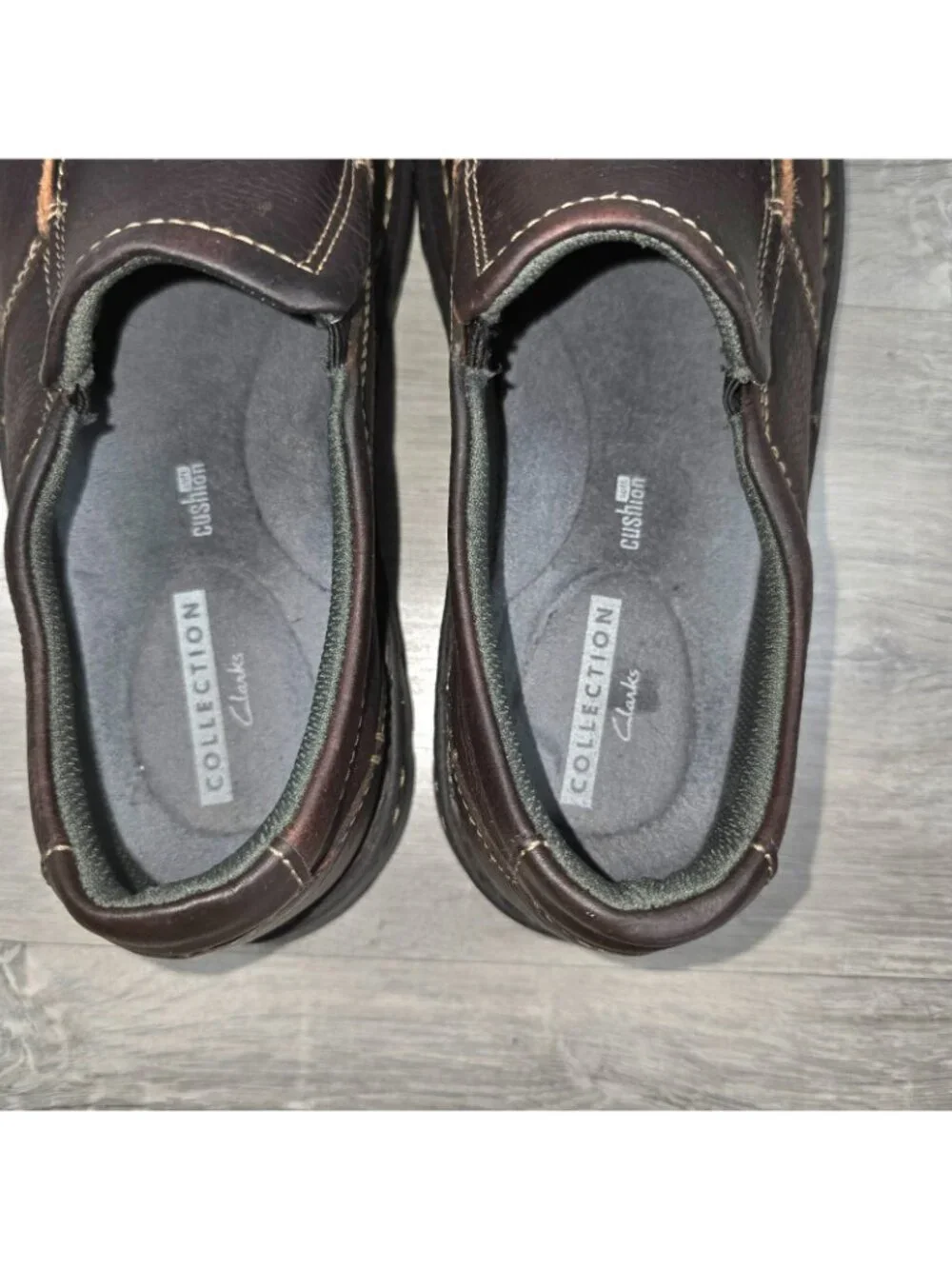 Clarks Mens Comfort Shoes Brown Leather Slip on Sz 9M Loafers Walking Casual